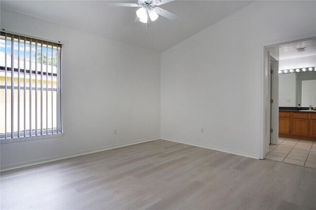 Building Photo - 103 Ridgebrook Ct