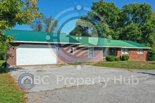 Primary Photo - 118 Carter Ln