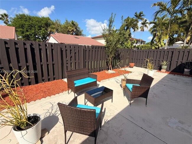 Building Photo - 6641 NW 174th Terrace
