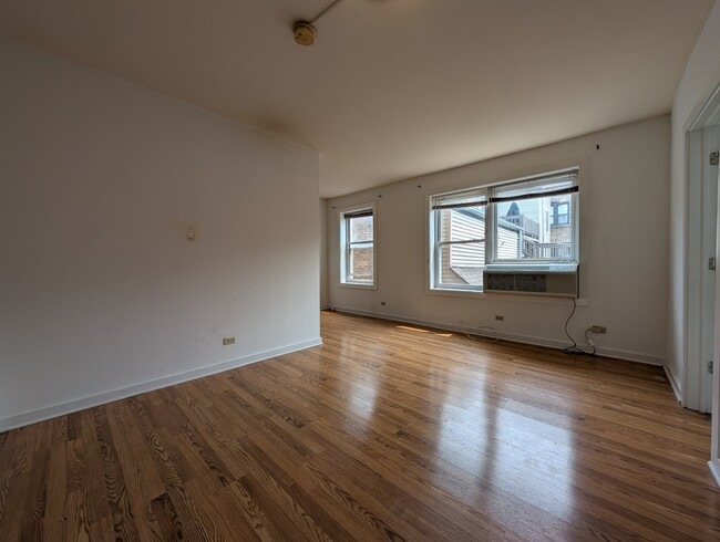Building Photo - 1850 N Humboldt Blvd