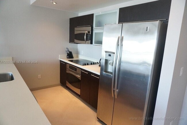 Building Photo - 90 SW 3rd St