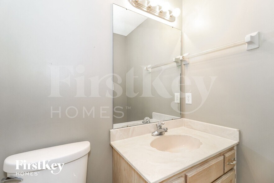 Building Photo - 1390 Beaver Trail Dr