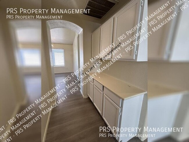 Building Photo - 51 N Del Pueblo Pl