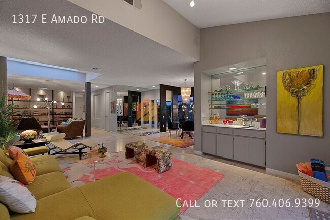 Building Photo - 1317 E Amado Rd