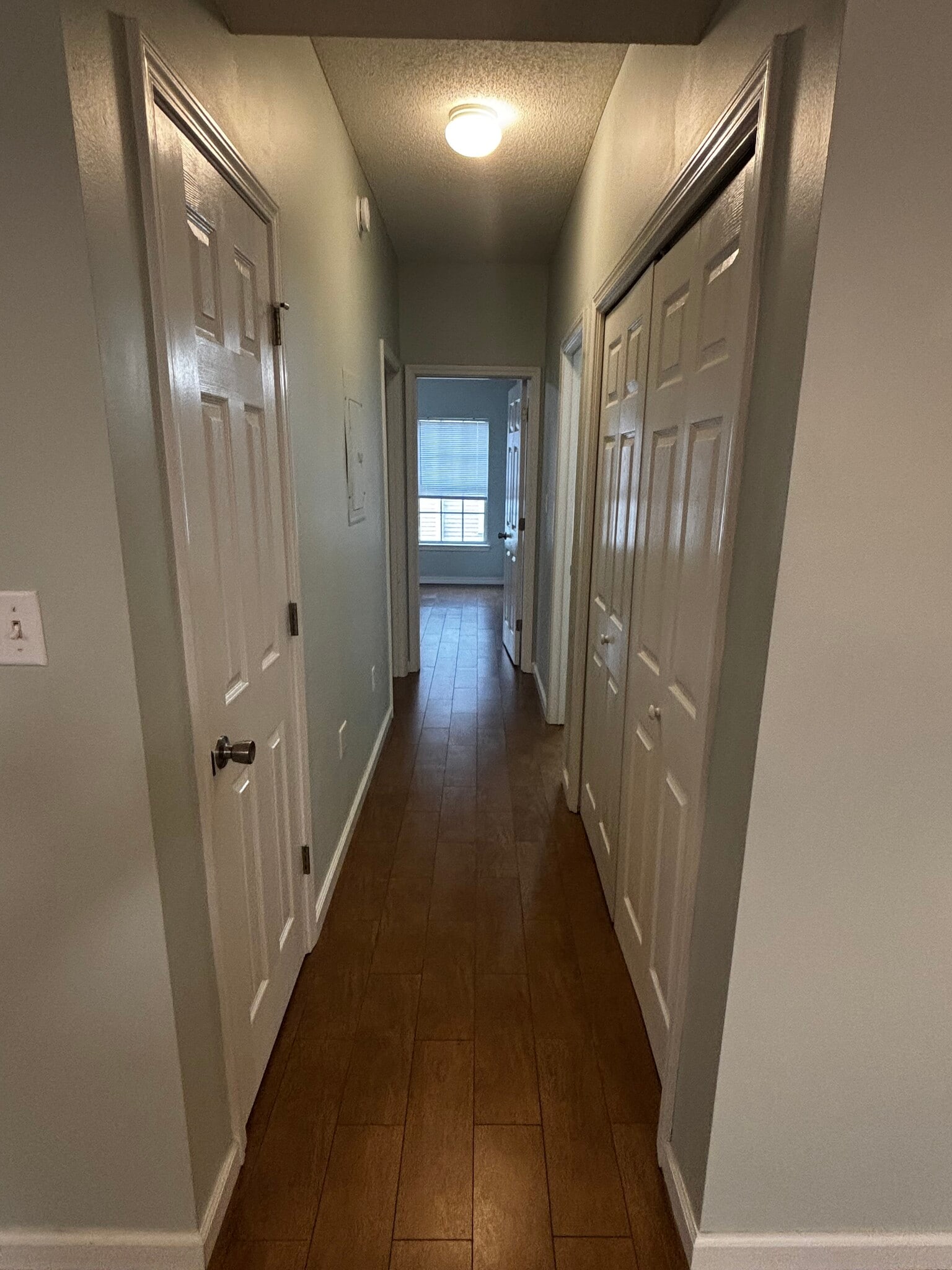 Hallway - 1501 Partin Dr N