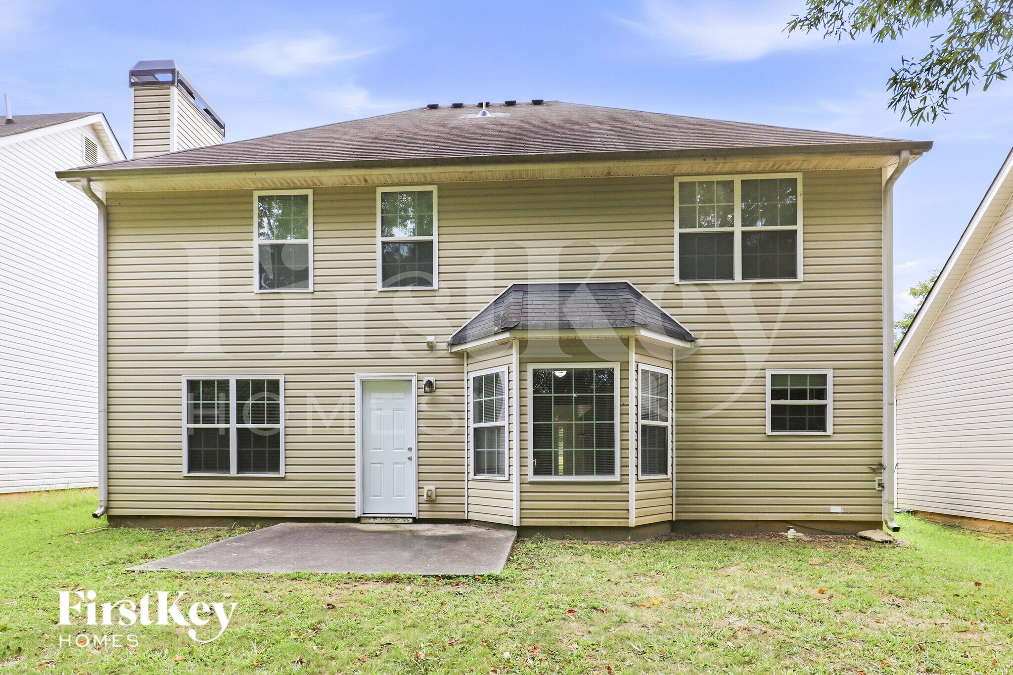 Building Photo - 1009 Serene Lake Dr