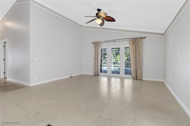Building Photo - 15028 Savannah Dr