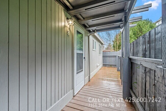 Building Photo - 7318 35th Ave NE