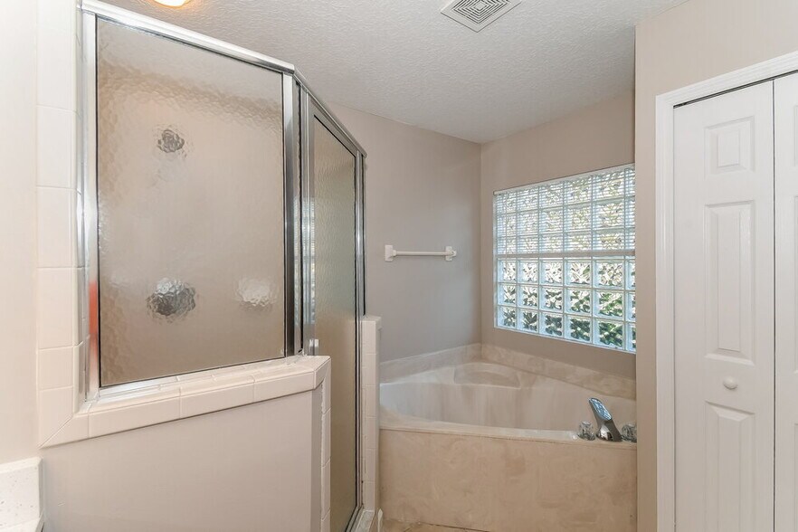 Building Photo - 7941 Collins Bay Ct