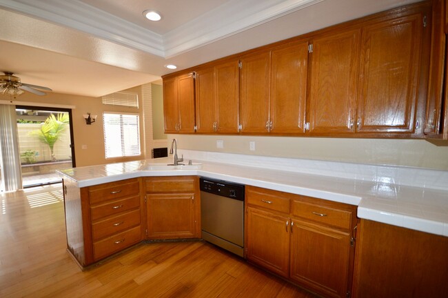 Building Photo - Spacious 2-Story 2 Bedroom Fountain Valley...