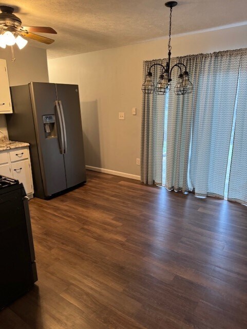 Building Photo - 314 Rowe Dr