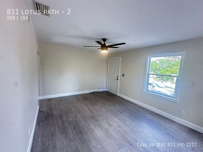 Building Photo - 811 Lotus Path