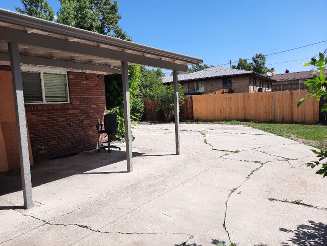 Building Photo - 8150-8152 Ames Way