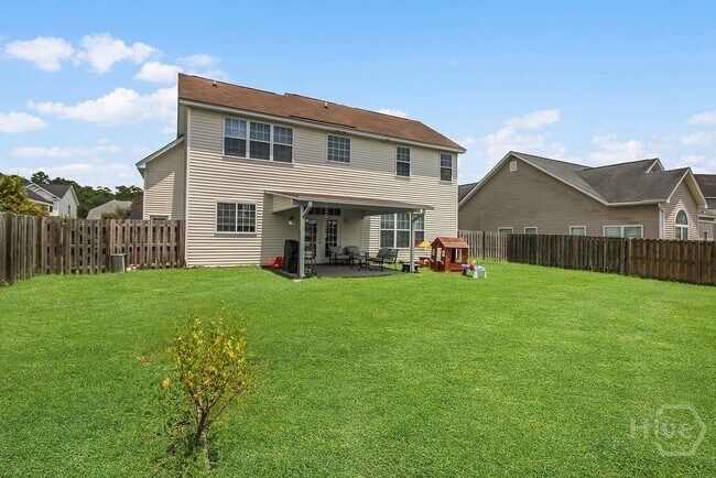 Building Photo - 721 Canyon Dr