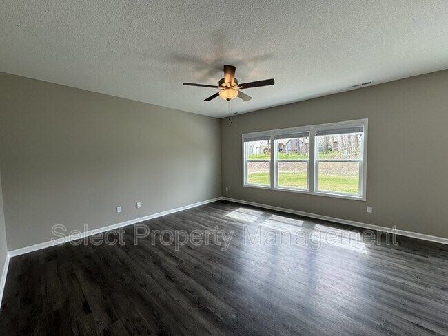 Building Photo - 8225 Catberry Trl