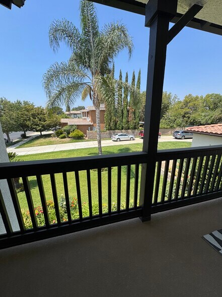 Building Photo - 10406 Sandlewood Ln