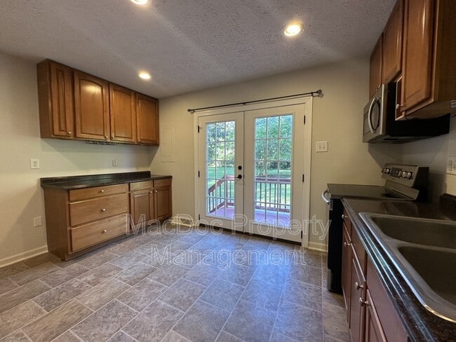 Building Photo - 12235 Pinyon Ln