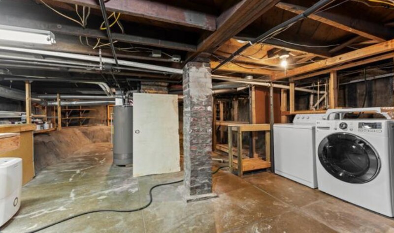 Building Photo - 312 Avondale Ave