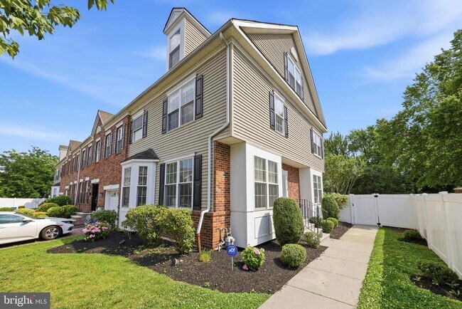 Building Photo - 3518 Trevi Ct