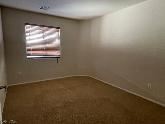 Building Photo - 417 Colorful Rain Ave