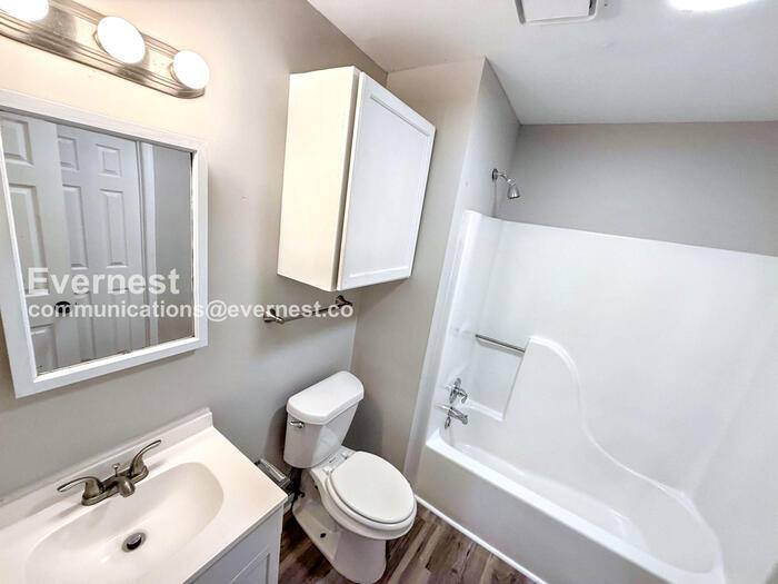 Building Photo - 615 Cahaba Manor Trail