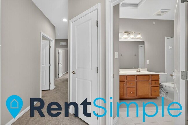 Building Photo - 7485 Brunson Cir