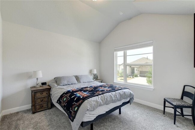 Building Photo - 416 Peakside Cir