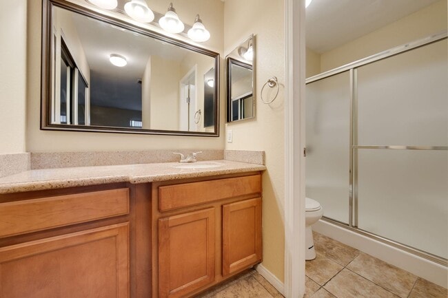 Building Photo - 3715 Tallyho Dr