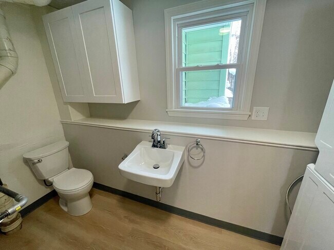 Building Photo - 34 Foster Dr