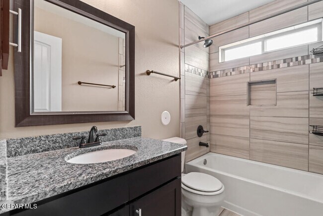 Building Photo - 1908 Thomas Lackland St