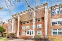 Building Photo - 7721 Tremayne Pl