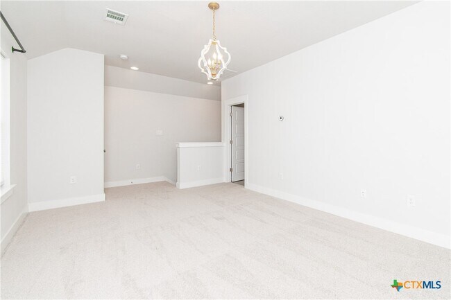 Building Photo - 308 Saturnia Dr