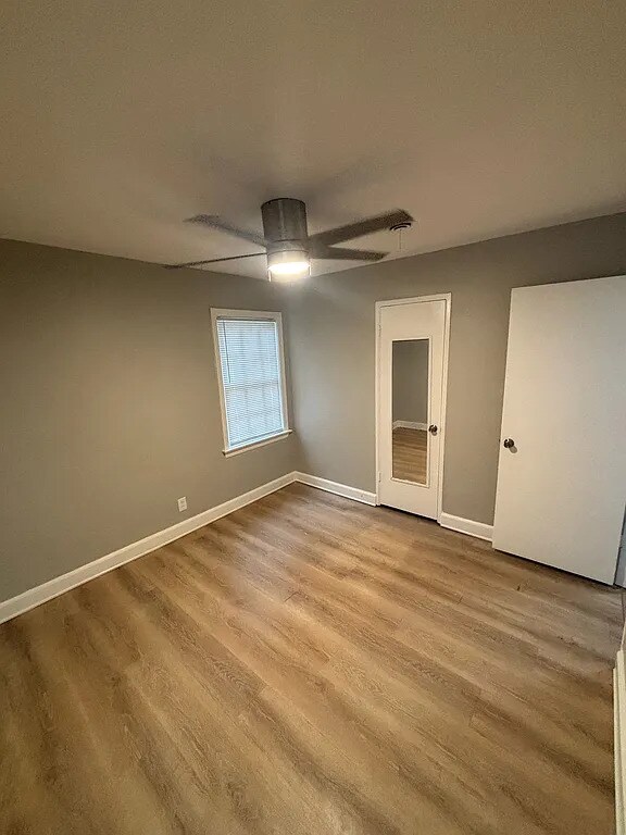 Building Photo - 1621 Burdette Dr