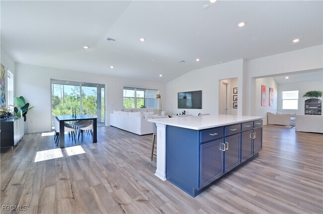 Building Photo - 6612 Estero Bay Dr