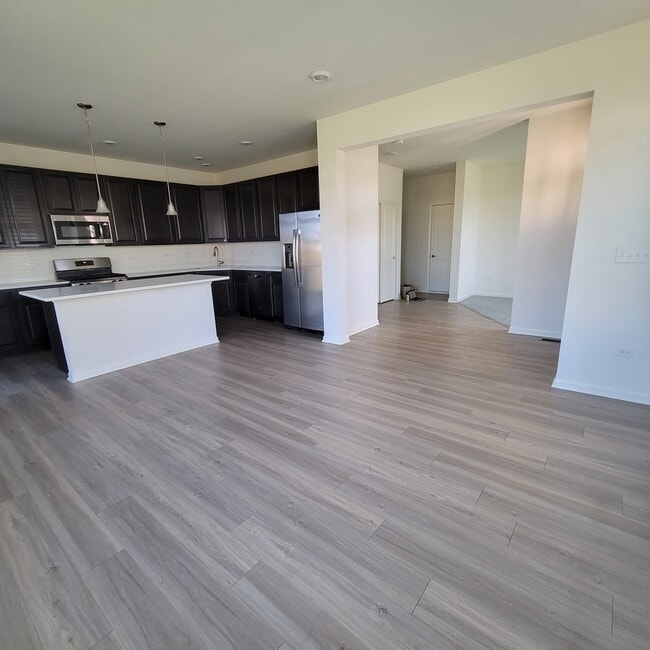 Building Photo - 15155 Quincy Cir