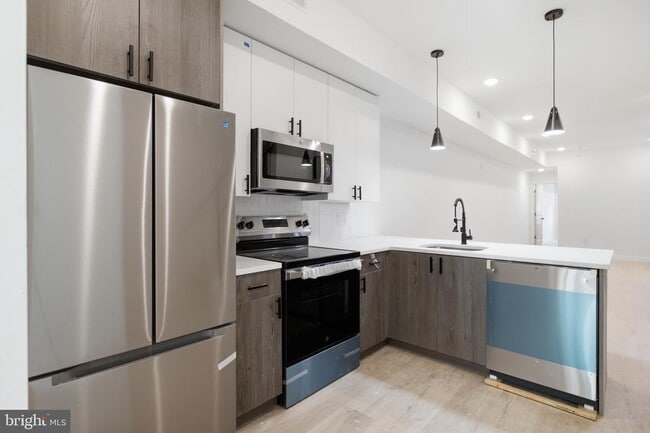 Building Photo - 2346 N 16th St