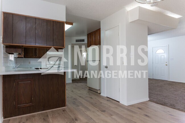 Building Photo - NO HOA, Brick Home and Located in Arizona City