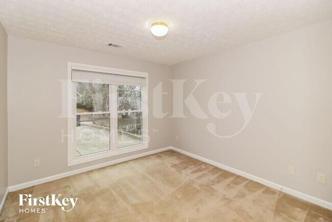 Building Photo - 520 Sterling Pointe Ct NW