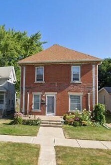 Building Photo - 409 17th Ave