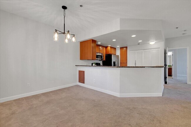 Building Photo - 1501 Secret Ravine Pkwy