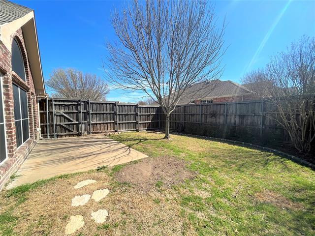 Building Photo - 6021 Blue Spruce Ln