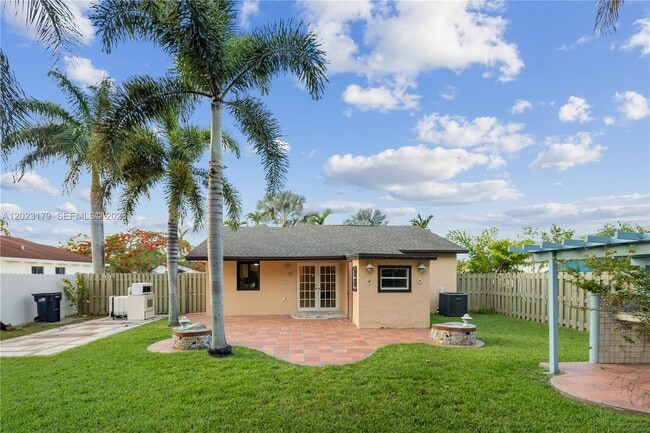 Building Photo - 12580 SW 248th Terrace