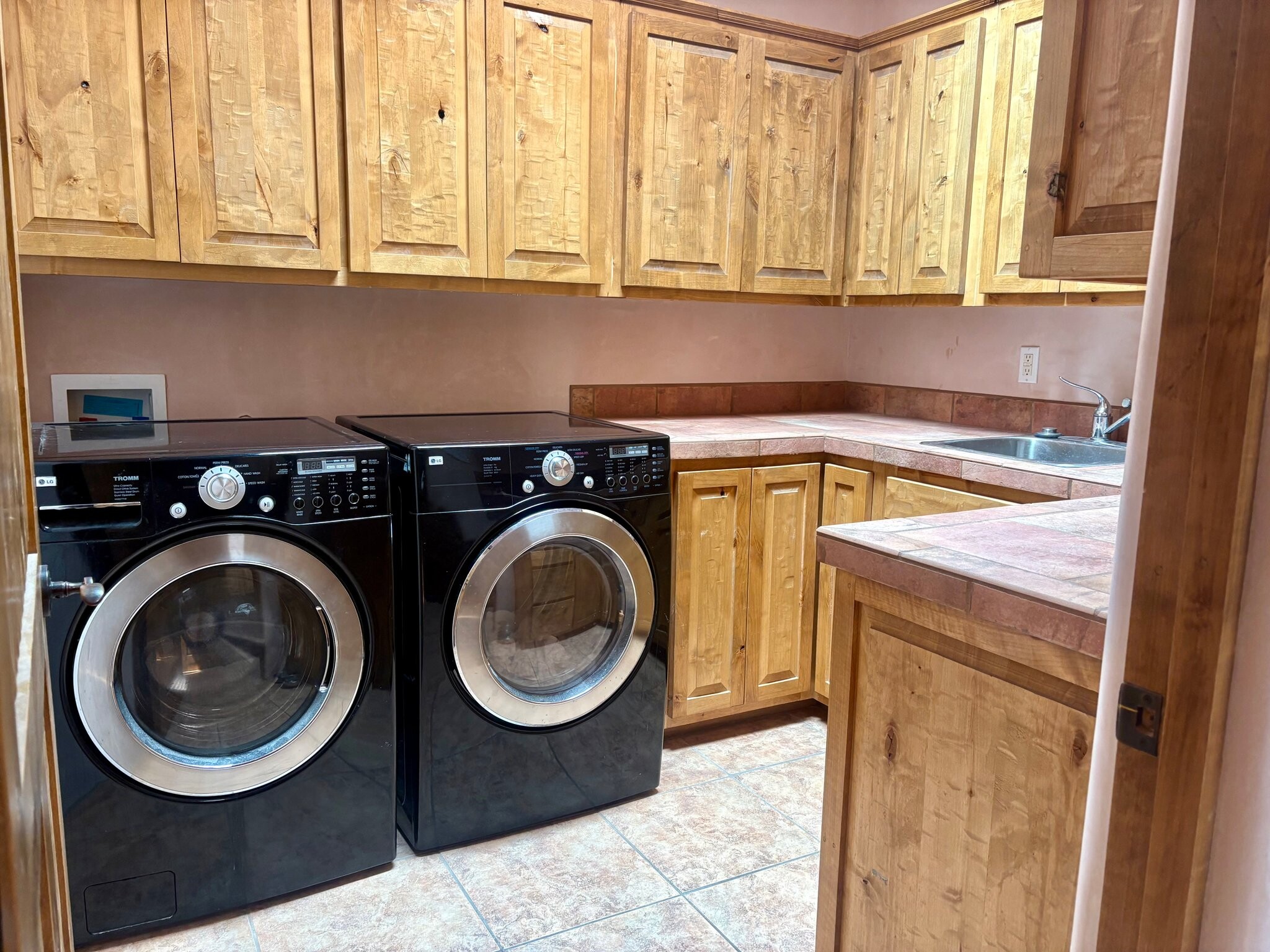 Building Photo - 31 Cll Capulin