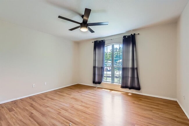 Building Photo - 3706 Haleys Way