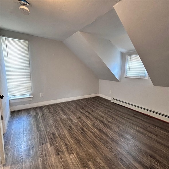 Building Photo - 100 Broad St