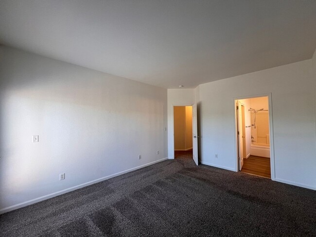 Building Photo - Mallard Estates 4 Bedroom, 2 Bath Home- Fallon, NV