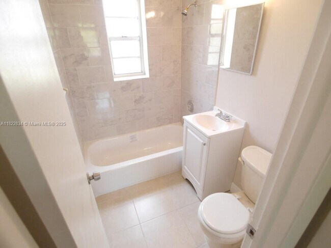 Building Photo - 6555 SW 59th Pl