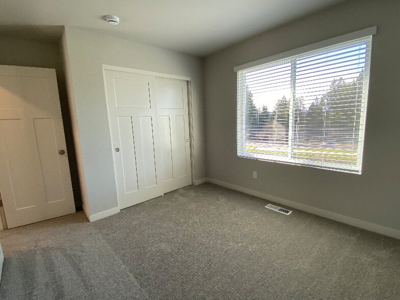 Building Photo - 23839 SW Black Tortoise Ter