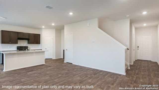 Building Photo - Charming 4-Bedroom Home in Redbird Ranch- Section 8 Accepted