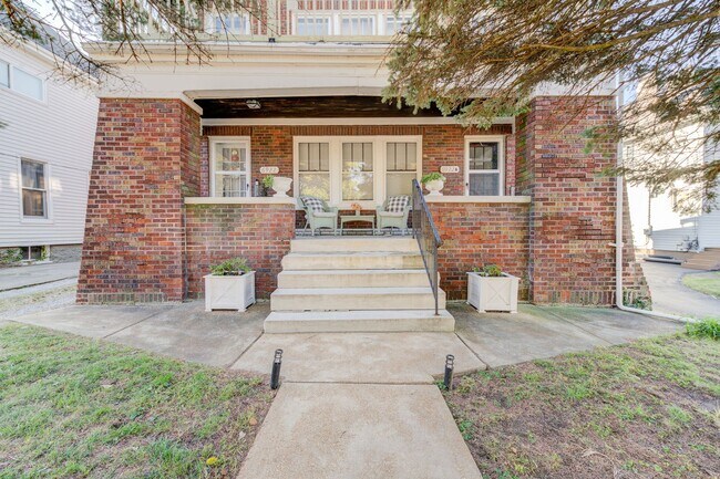 Primary Photo - 6922 Plateau Ave